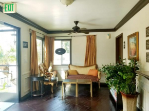 Гостиница Casa Bella Inn Downtown LA  Лос-Анджелес